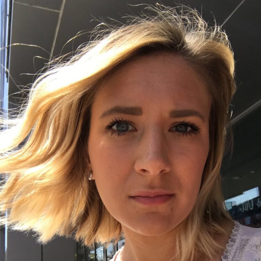 Meet your Posher, Casey